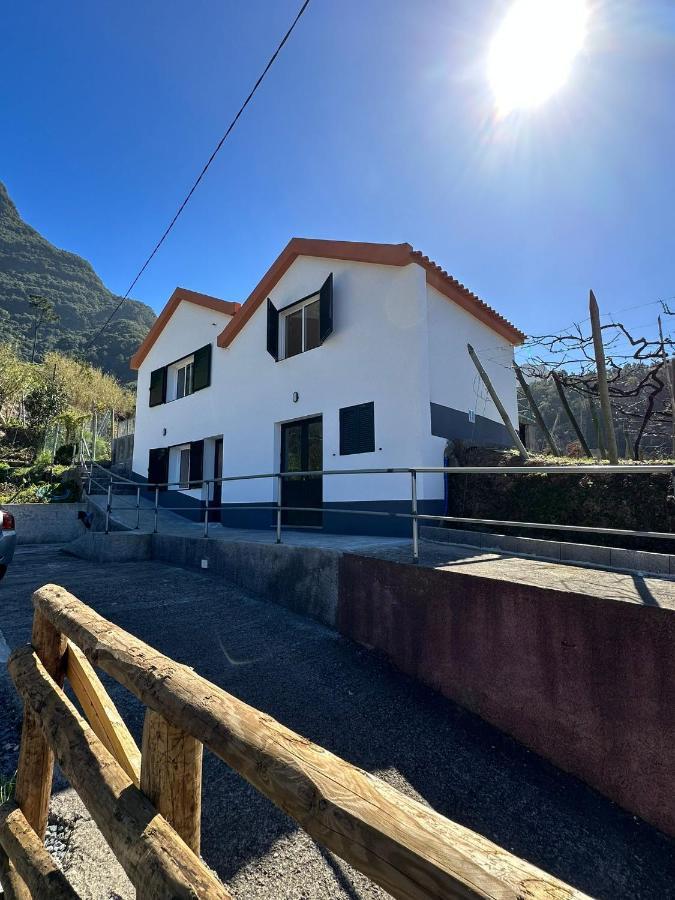 The Passion Fruit House Villa Sao Vicente  Exterior photo